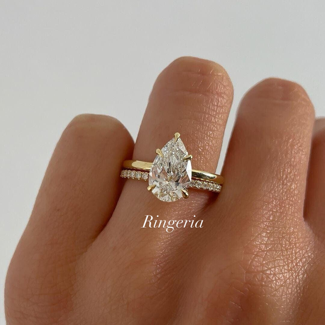 Gold engagement Rings in Kampala - Uganda